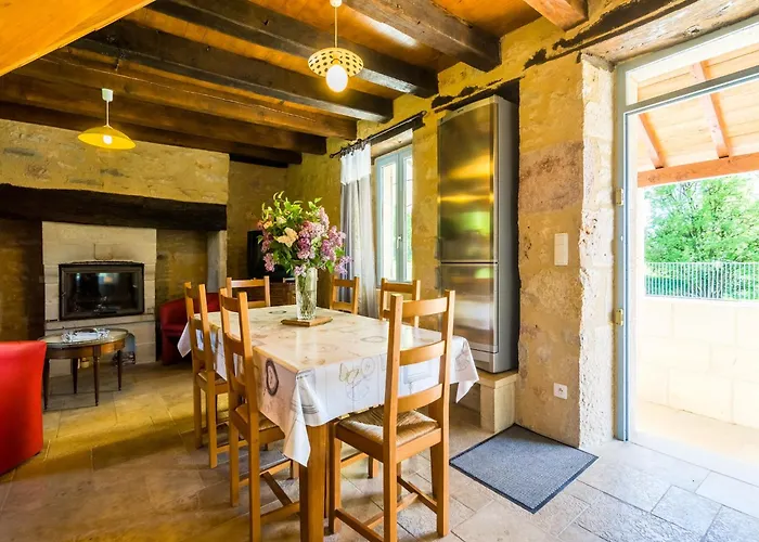 Vakantiehuis Elegant In Themines Issendolus